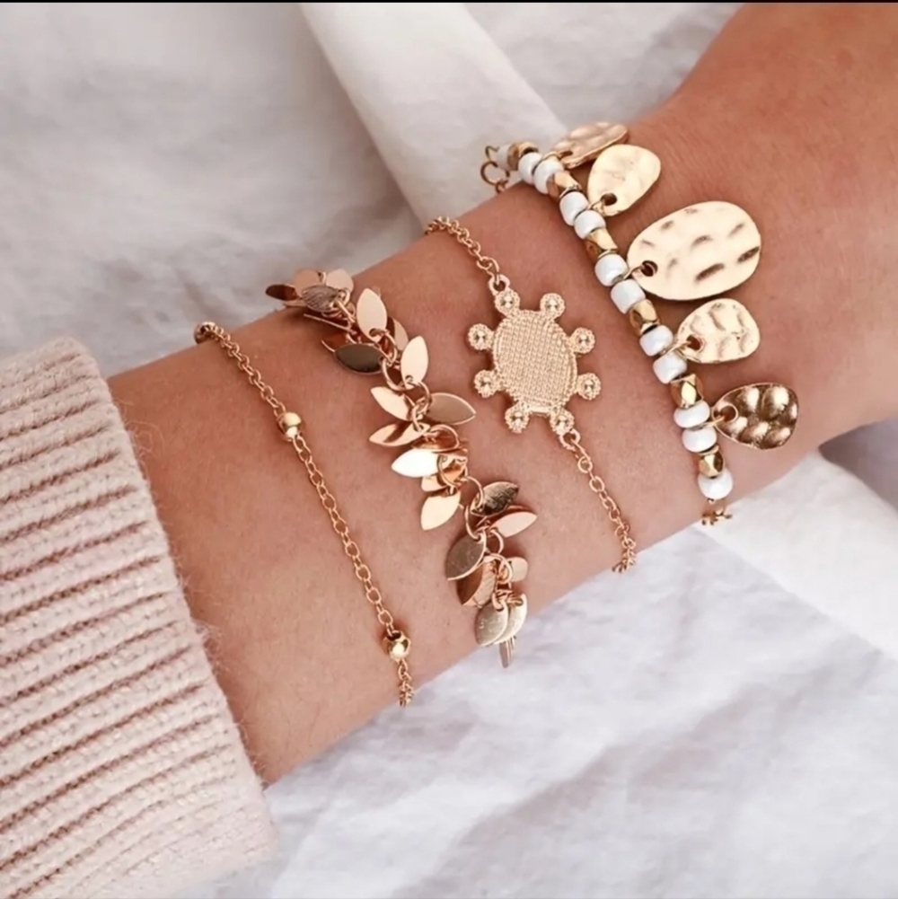 NWT Chain Bracelet Set Boho Style 4PC